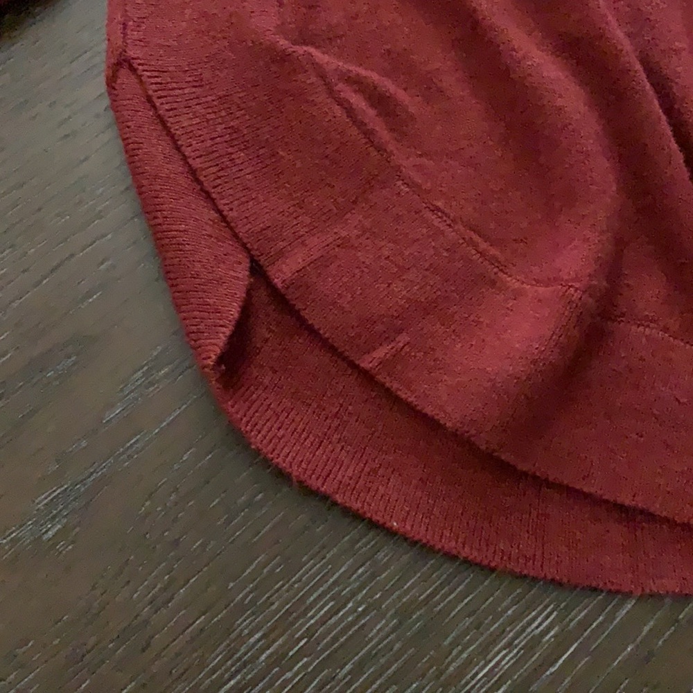 Loft solid red sweater - Picture 13 of 17